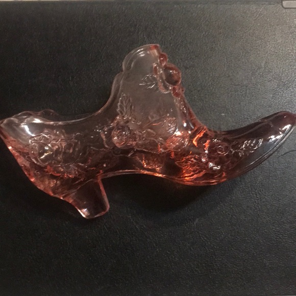 Fenton Cranberry Rose Glass Slipper Shoe - Picture 1 of 6